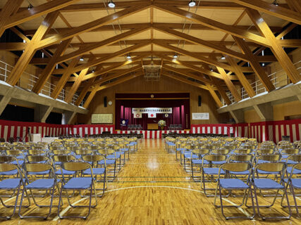 最後の当番日、明日は卒業式