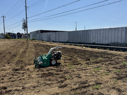 除草作業全力デー、畑のスタートラインが少し見えてきました